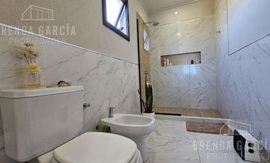 Casa en Venta En Colon Entre Ríos.