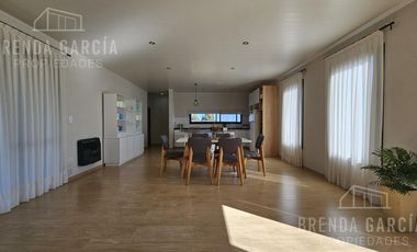 Casa en Venta En Colon Entre Ríos.