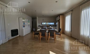Casa en Venta En Colon Entre Ríos.