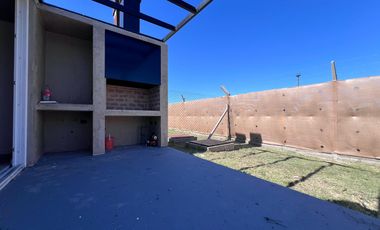 PH EN BARRIO CERRADO BRUK 1 DORMITORIO PARQUE PARRILLA COCHERA