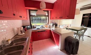 Beccar, lindísima Casa en alquiler, 5 dormitorios, jardín, pileta