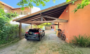 Beccar, lindísima Casa en alquiler, 5 dormitorios, jardín, pileta