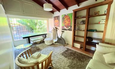 Beccar, lindísima Casa en alquiler, 5 dormitorios, jardín, pileta