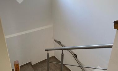 VENTA CASA CON DPTO CALLE ELORDI AL 600. Bº UNION RESIDENCIAL PLOTTIER NEUQUEN