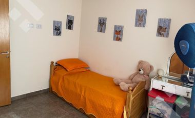 VENTA CASA CON DPTO CALLE ELORDI AL 600. Bº UNION RESIDENCIAL PLOTTIER NEUQUEN