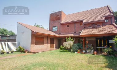 CHALET EN BURZACO