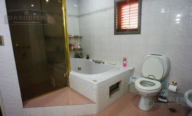 CHALET EN BURZACO