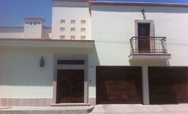 Casa en venta en San Miguel el Alto