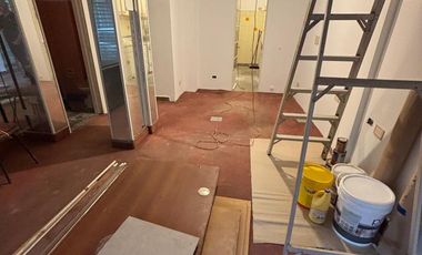 Local con vivienda, ampliable a un gran local. Olivos.