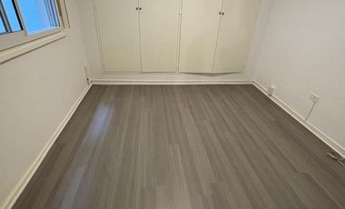 Local con vivienda, ampliable a un gran local. Olivos.