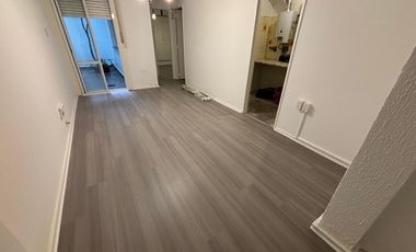 Local con vivienda, ampliable a un gran local. Olivos.