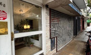 Local con vivienda, ampliable a un gran local. Olivos.