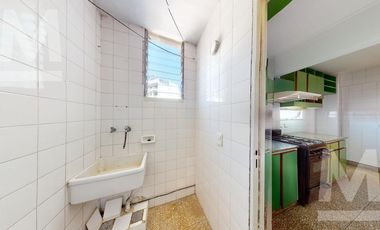 Piso en venta en  La Plata