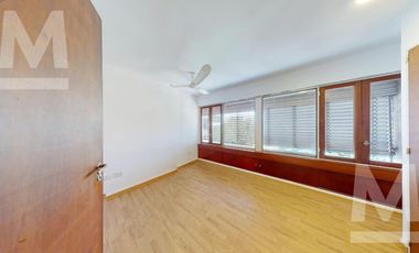 Piso en venta en  La Plata