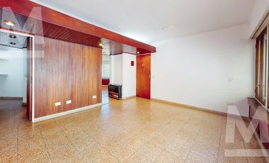 Piso en venta en  La Plata