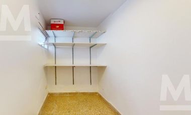 Piso en venta en  La Plata