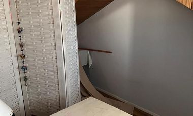 PH 1°  Piso por escalera solo para profesional.  en Lanús Este