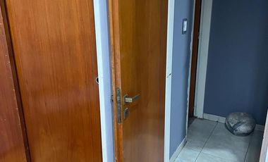 PH 1°  Piso por escalera solo para profesional.  en Lanús Este