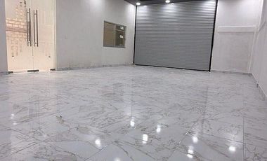 Bodega comercial de 800 m² en renta, Santa María Begoña, Qro. Transformador 150
