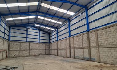 Bodega comercial de 800 m² en renta, Santa María Begoña, Qro. Transformador 150