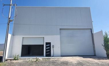 Bodega comercial de 800 m² en renta, Santa María Begoña, Qro. Transformador 150