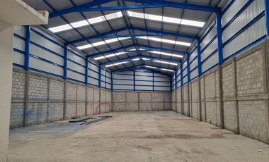 Bodega comercial de 800 m² en renta, Santa María Begoña, Qro. Transformador 150
