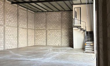 Bodega comercial de 180 m² en renta, cerca de Zibatá, en San José el Alto, Queré