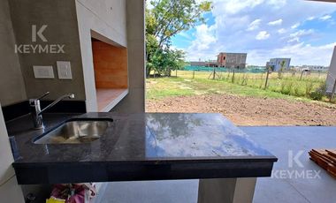 Casa en venta Santa Elisa - Pilar del Este