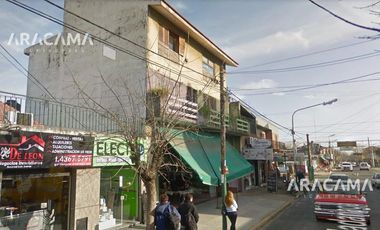 Local - Luis Guillon