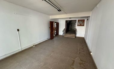 Casa en venta- Barrio G. Lehmann