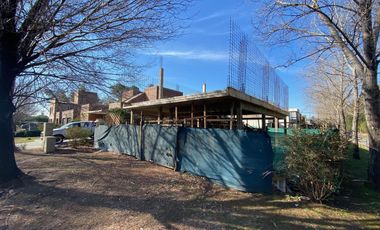 Venta Casa en construcción Los Pasos 1 Excelente ubicación
