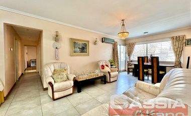 DEPARTAMENTO IMPECABLE ESTADO 4 AMBIENTES, COCHERA DOBLE, BALCON Y AMENITIES