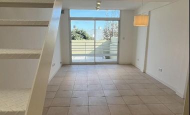 Apta Crédito. Ph en dúplex en venta a estrenar. Posibilidad de cochera.