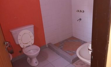 Casa venta en Los Antiguos 3 dormitorios 2 baños con patio cochera