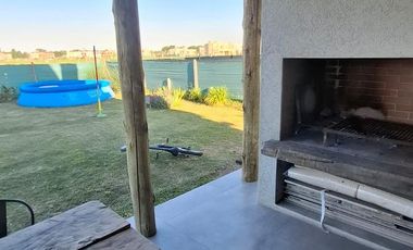 VILLAGE JOVEN    ENERO/PRIMERA DE FEBRERO