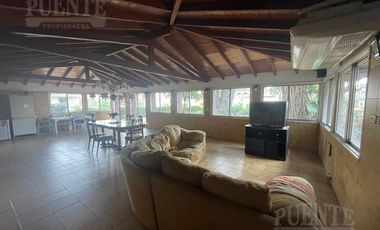Casa en Adrogue