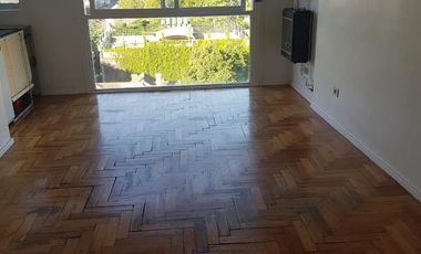 Departamento - Olivos-Vias/Rio