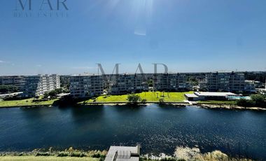 Departamento en alquiler, 2 Amb al lago central. Cochera. Amueblado y equipado. El Yoo, Nordelta
