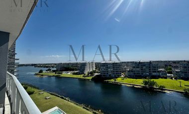 Departamento en alquiler, 2 Amb al lago central. Cochera. Amueblado y equipado. El Yoo, Nordelta