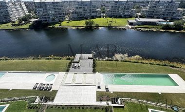 Departamento en alquiler, 2 Amb al lago central. Cochera. Amueblado y equipado. El Yoo, Nordelta