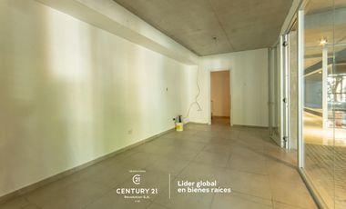 Oficina en Rep.De La Sexta