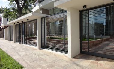 Excelente departamento de 2 ambientes al frente. Banfield E.-