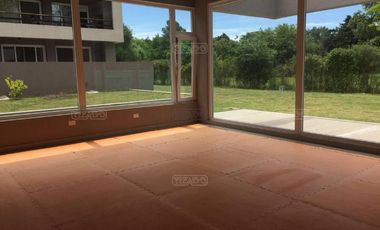 Duplex Campus Vista Pilar - Pilar