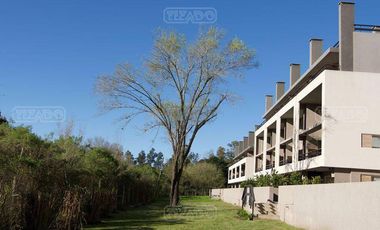 Duplex Campus Vista Pilar - Pilar