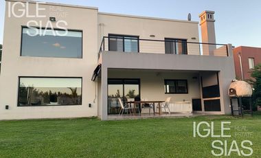 Casa en alquiler en San Agustín, Villanueva
