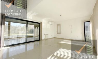 Casa en venta en Barrio Los Naranjos Canning