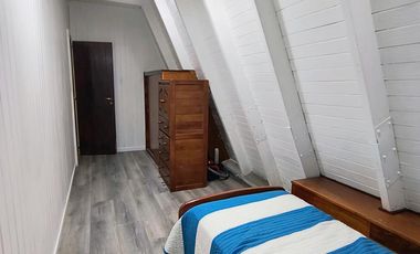 Casa con 3 dormitorios y un estudio
