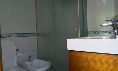 Casa con 3 dormitorios y un estudio
