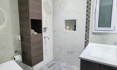 Casa con 3 dormitorios y un estudio