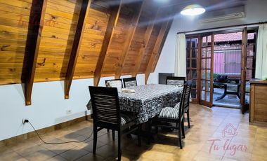 Casa con 3 dormitorios y un estudio